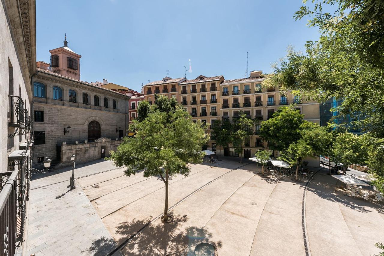 شقة Plaza Paja Arrendamiento De Temporada مدريد المظهر الخارجي الصورة